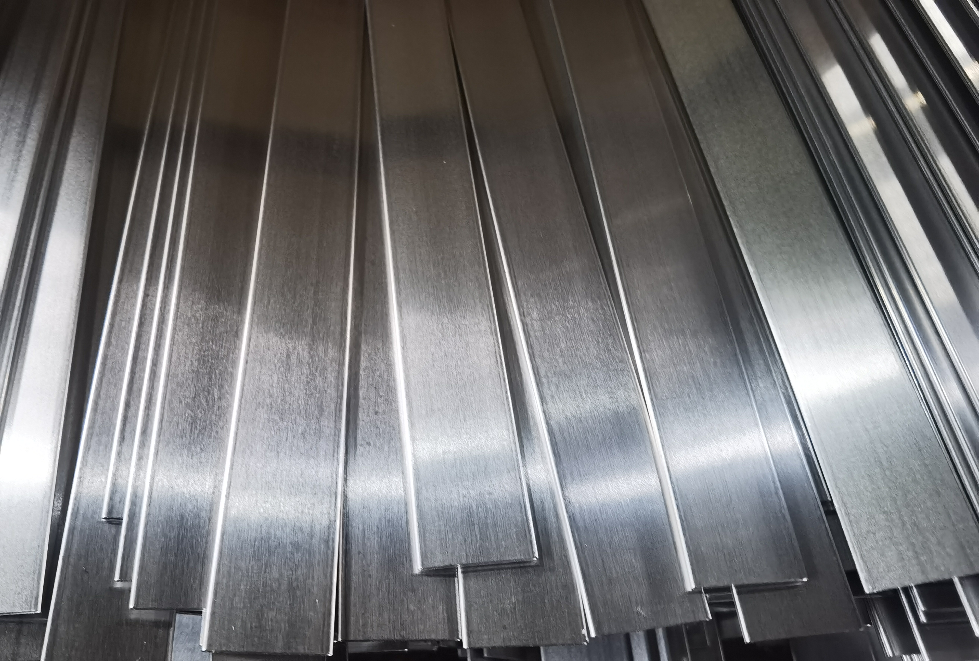 Warum sind 3003-Aluminiumrohre für Komponenten von Fahrzeugen mit neuer Energie unverzichtbar?